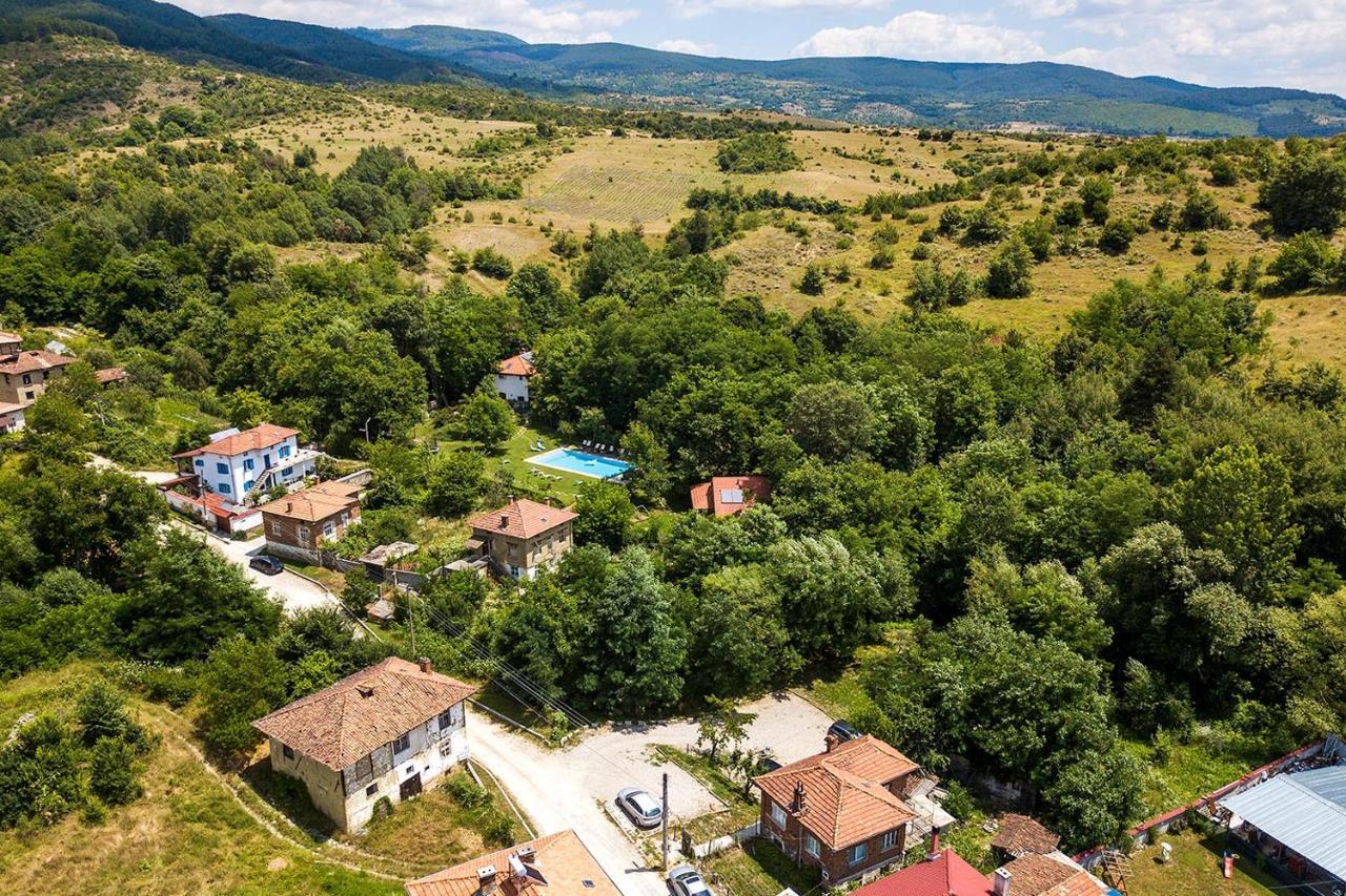Garmen Hills Guest Houses Exteriér fotografie